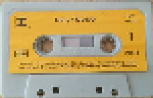 Neil Young: Neil Young (Tape) - Bild 2