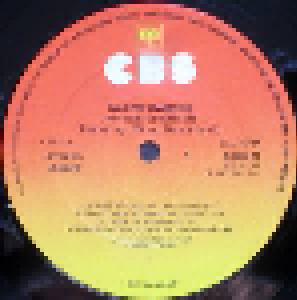 Wayne Shorter Feat. Milton Nascimento: Native Dancer (LP) - Bild 3