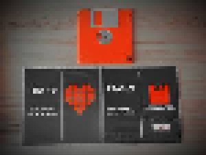 Tax-5: Your Heart Is A Weapon (3,5"-Diskette) - Bild 3