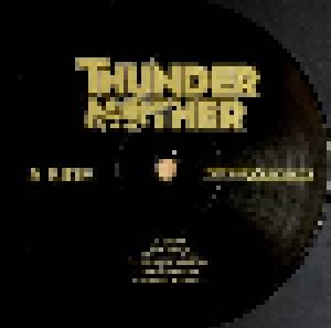 Thundermother: Thundermother (LP) - Bild 3