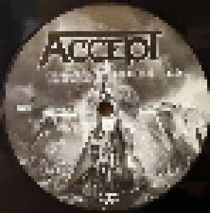 Accept: Symphonic Terror - Live At Wacken 2017 (3-LP) - Bild 6