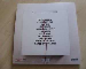 While She Sleeps: So What? (2-LP) - Bild 3