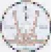 Momoiro Clover Z: ももクロ春の一大事2017 in 富士見市 〜笑顔のチカラ つなげるオモイ〜 (3-Blu-ray Disc) - Thumbnail 6