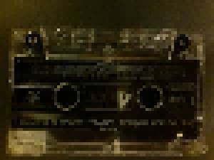Die Toten Hosen: Love, Peace & Money (Tape) - Bild 2