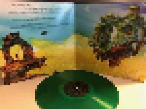 Howling Giant: The Space Between Worlds (LP) - Bild 2