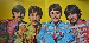 The Beatles: Sgt. Pepper's Lonely Hearts Club Band (LP) - Bild 3