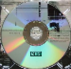 Nine Inch Nails: Y34RZ3R0R3M1X3D (CD + DVD) - Bild 4