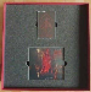Attic: Return Of The Witchfinder (LP + CD + Tape) - Bild 2