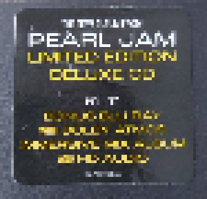 Pearl Jam: Dark Matter (CD + Blu-ray Disc) - Bild 2