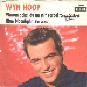 Wyn Hoop: Blue Moonlight - Cover