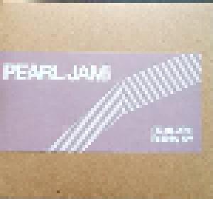Pearl Jam: 05-10-2010 Buffalo, Ny - Cover