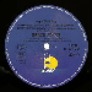 Grace Jones: Nightclubbing (LP) - Bild 6