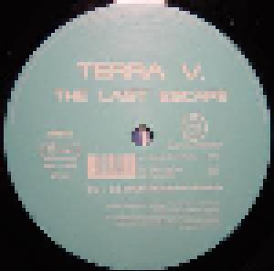Terra V.: Last Escape, The - Cover