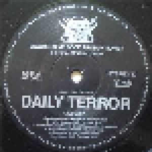 Daily Terror: Aufrecht (LP) - Bild 3