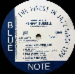Kenny Burrell: Midnight Blue (LP) - Bild 3