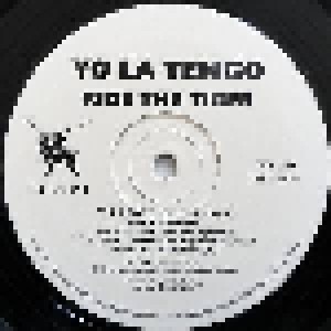 Yo La Tengo: Ride The Tiger (LP) - Bild 3