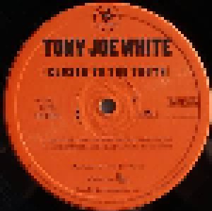 Tony Joe White: Closer To The Truth (LP) - Bild 3