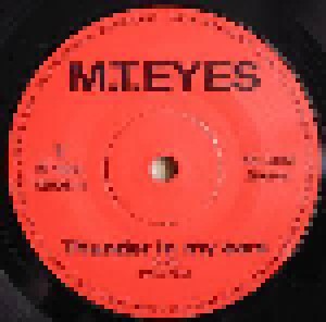 M.T. Eyes: Thunder In My Eyes (7") - Bild 3