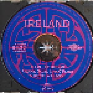 Altan + De Dannan + Frankie Gavin, Liam O'Flynn, Dessie Wilkinson: World Network Nr. 16: Ireland - Treasures Of Irish Music (Split-CD) - Bild 4