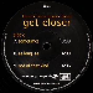 Henrik Freischlader Band: Get Closer (2-LP) - Bild 5