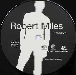 Robert Miles Feat. Kathy Sledge: Freedom (12") - Bild 3