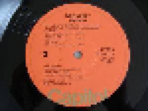 Kraftwerk: Radio-Activity (LP) - Bild 7