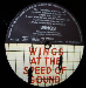 Wings: At The Speed Of Sound (LP) - Bild 4