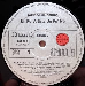 Adriano Celentano: Un Po' Artista Un Po' No (LP) - Bild 2